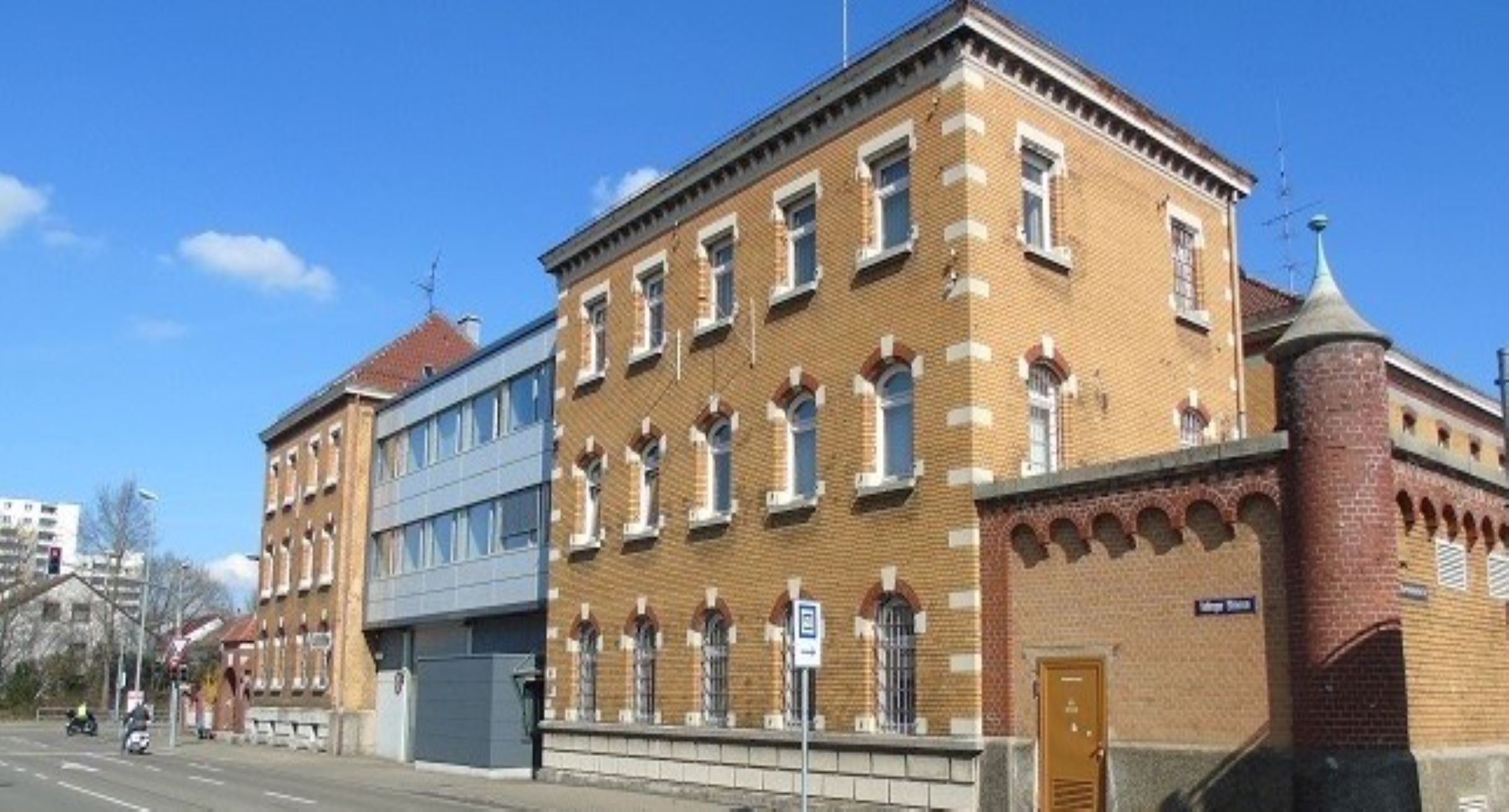 Außenansicht Hauptanstalt JVA Ulm
